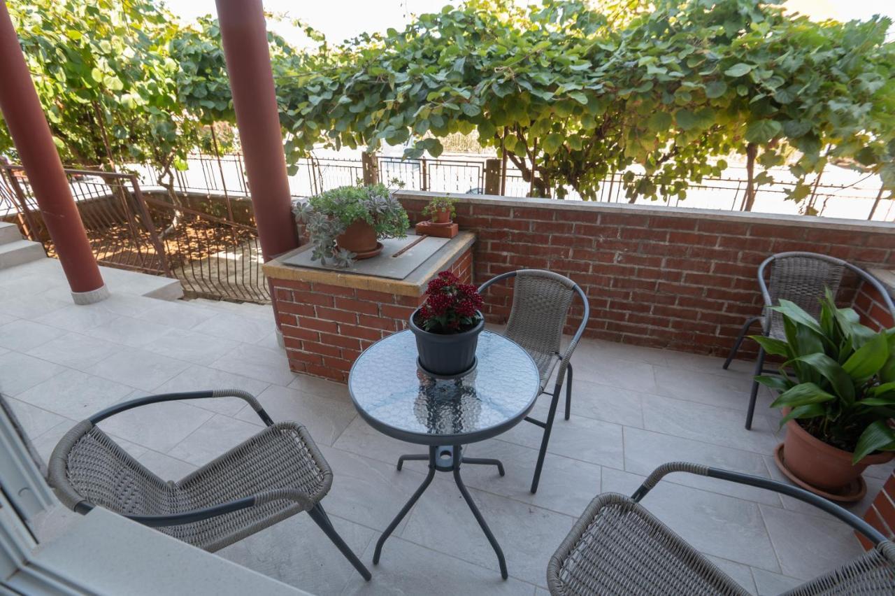 Modern Apartment Edda - Quiet Area - Close To Old Town And Beaches Zadar Buitenkant foto